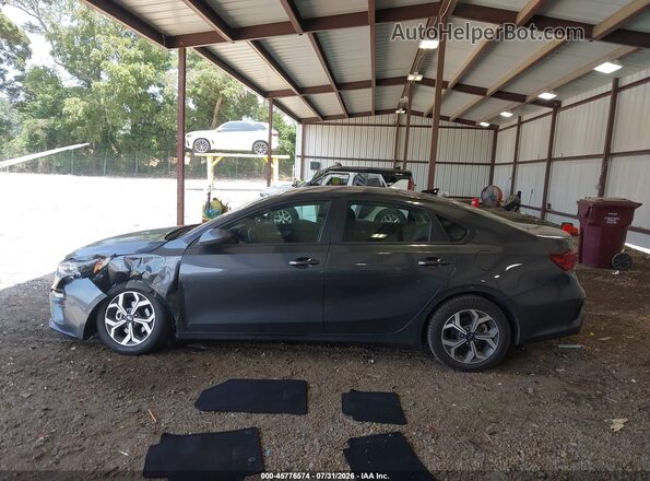 3KPF24AD5ME404986 2021 KIA FORTE Gray 