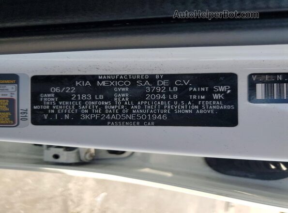 3KPF24AD5NE501946 2022 KIA FORTE White Engine compartment view
