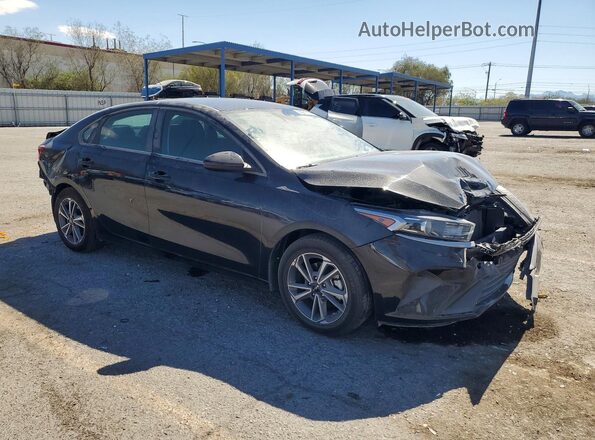 3KPF24AD5PE579064 2023 KIA FORTE Black Przód prawy