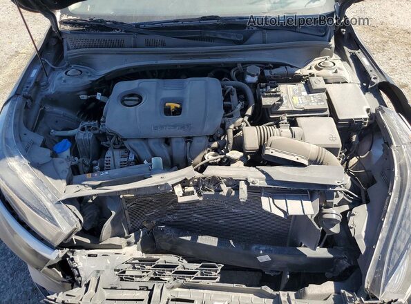 3KPF24AD5PE579064 2023 KIA FORTE Black Widok wnętrza z tyłu