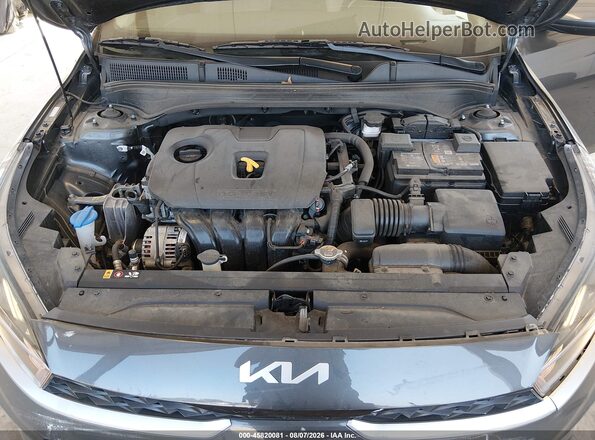 3KPF24AD5PE678645 2023 KIA FORTE Gray Вид ззаду