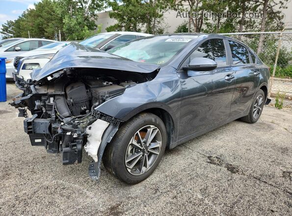 3KPF24AD5RE701831 2024 KIA FORTE Gray 