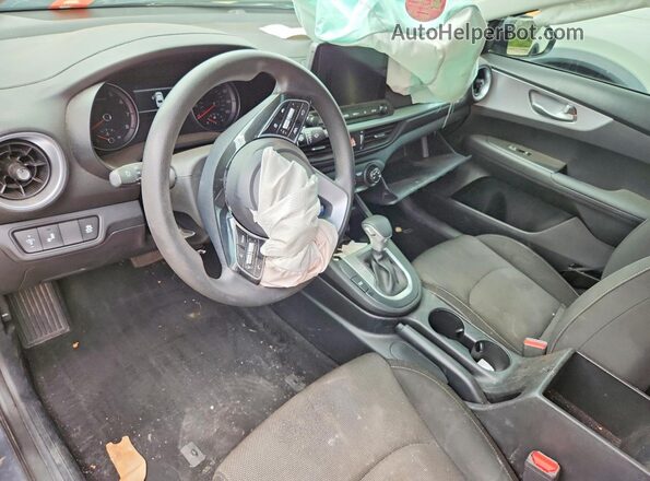 3KPF24AD5RE701831 2024 KIA FORTE Gray Առջևի վահանակի տեսք