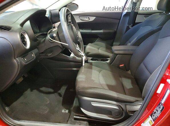 3KPF24AD5RE751287 2024 KIA FORTE Maroon Widok wnętrza z przodu