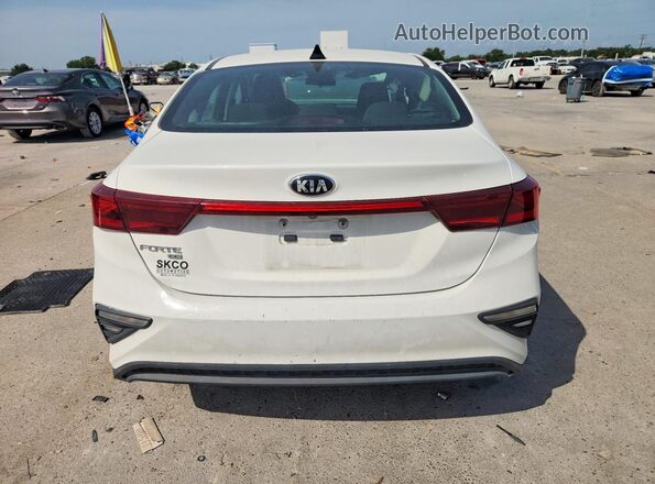 3KPF24AD6KE070545 2019 KIA FORTE Белый Вид сзади