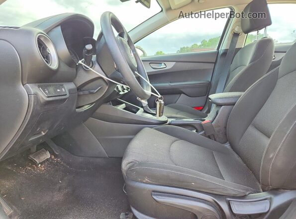 3KPF24AD6LE251758 2020 KIA FORTE Белый Вид салона спереди