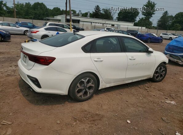 3KPF24AD6ME292263 2021 KIA FORTE White Trasero derecho