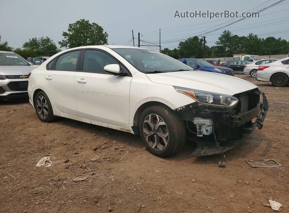 3KPF24AD6ME292263 2021 KIA FORTE White Delantero derecho