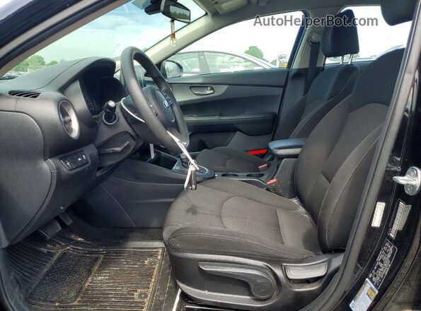 3KPF24AD6ME325245 2021 KIA FORTE Black Вид салону спереду