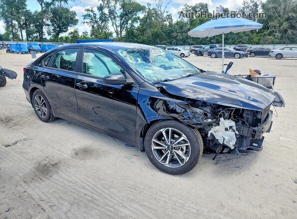 3KPF24AD6RE704012 2024 KIA FORTE Black Առջևի աջ