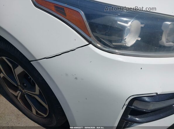 3KPF24AD7KE010841 2019 KIA FORTE White Вид спереду