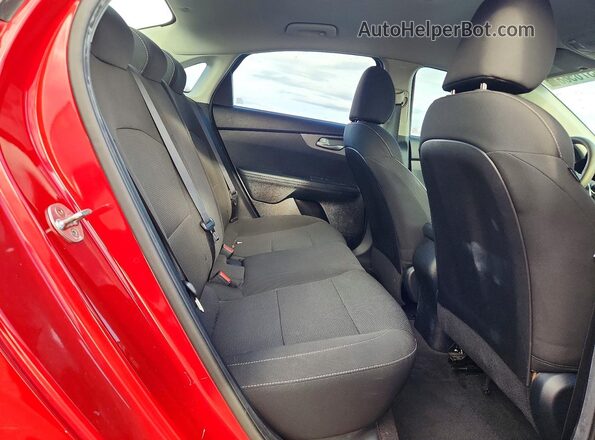 3KPF24AD7KE062941 2019 KIA FORTE Red Հետևի նստատեղերի տեսք