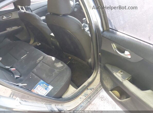 3KPF24AD7KE099357 2019 KIA FORTE Gray Вид задньої частини салону