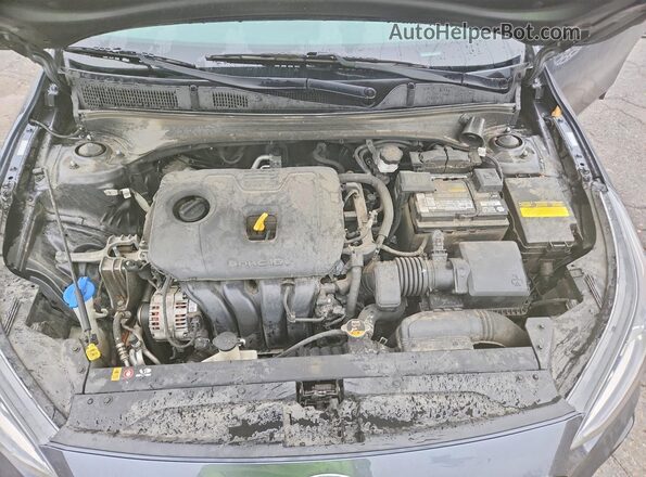 3KPF24AD7LE193952 2020 KIA FORTE Blue Вид задньої частини салону