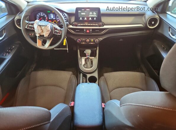3KPF24AD7ME266822 2021 KIA FORTE Silver Вид панелі приладів