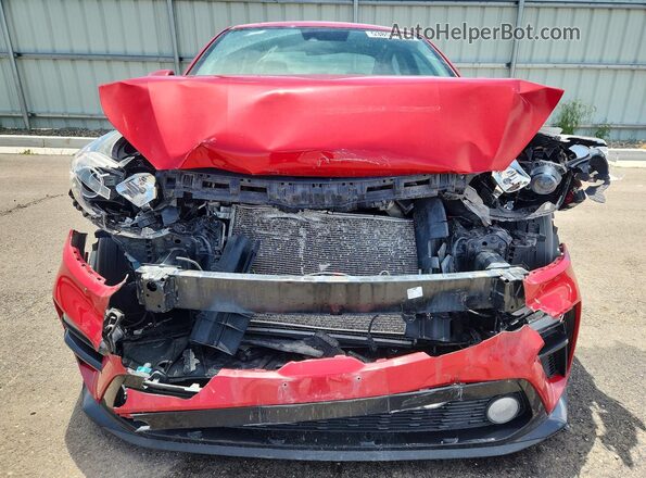 3KPF24AD7ME270661 2021 KIA FORTE Красный Вид спереди