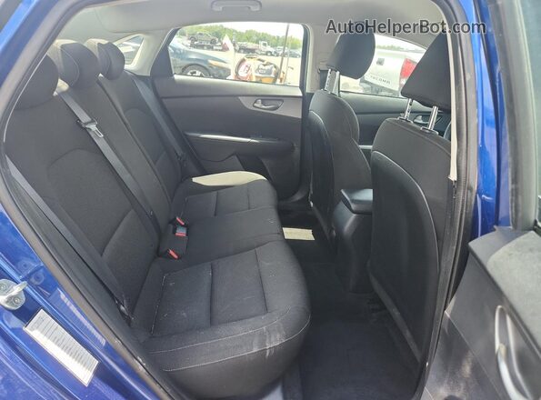 3KPF24AD7ME317994 2021 KIA FORTE Синий Вид задних сидений