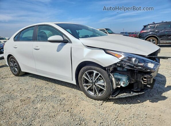 3KPF24AD7NE432788 2022 KIA FORTE White Առջևի աջ