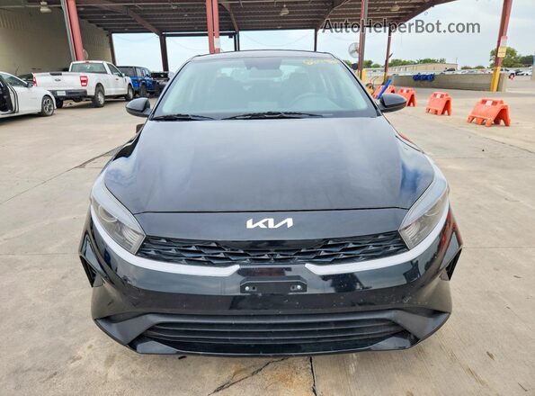 3KPF24AD7NE482381 2022 KIA FORTE Black Դիմացի տեսք
