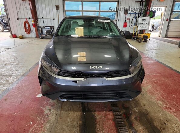 3KPF24AD7NE494885 2022 KIA FORTE Серый Вид спереди