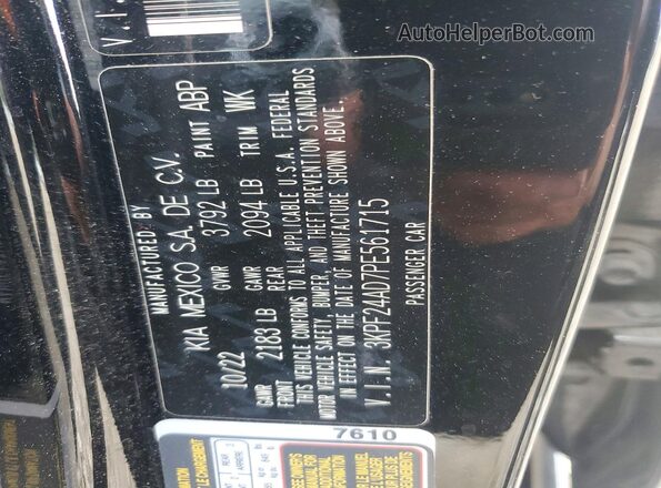 3KPF24AD7PE561715 2023 KIA FORTE Black Widok komory silnika