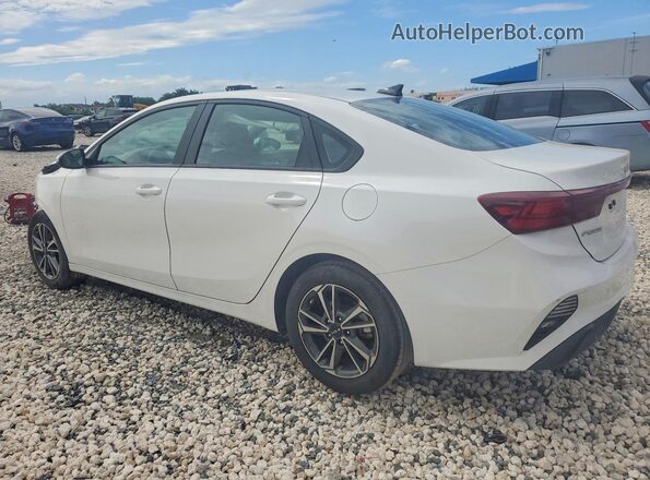 3KPF24AD7PE587943 2023 KIA FORTE Белый Задняя левая четверть