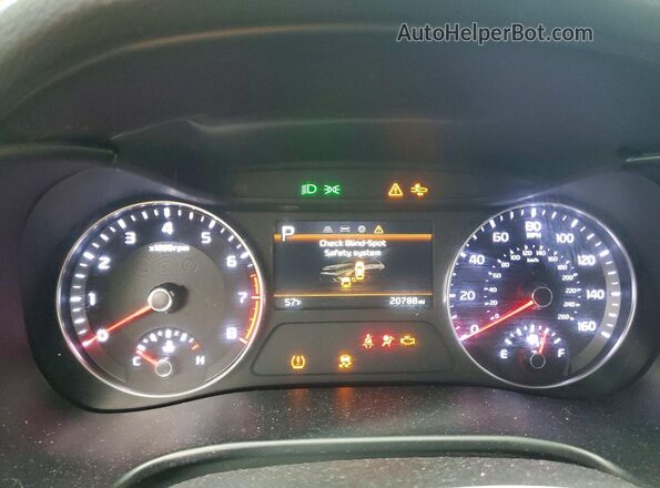 3KPF24AD7RE697135 2024 KIA FORTE Black ხელსაწყოთა პანელის ხედი