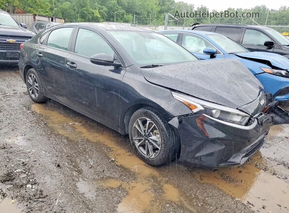 3KPF24AD7RE697135 2024 KIA FORTE Black წინა მარჯვენა