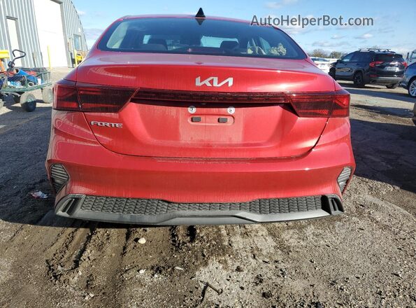 3KPF24AD7RE742204 2024 KIA FORTE Red Հետևի տեսք