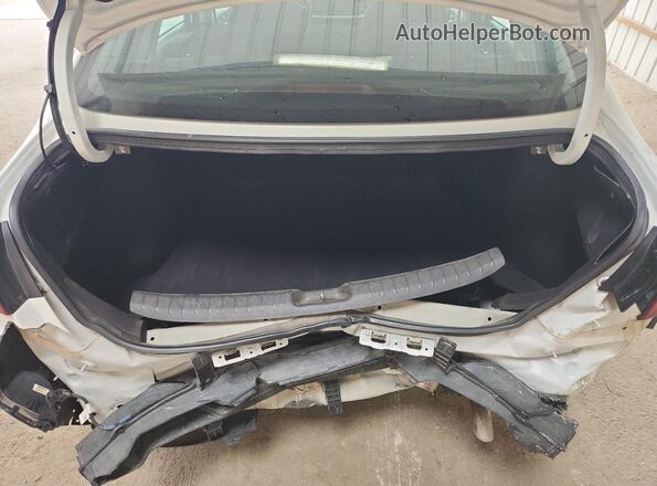3KPF24AD7RE765305 2024 KIA FORTE White 