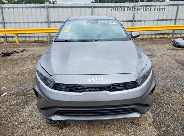 3KPF24AD7RE768415 2024 KIA FORTE Gray Vista frontal