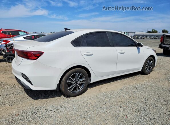 3KPF24AD7RE781200 2024 KIA FORTE White Հետևի աջ