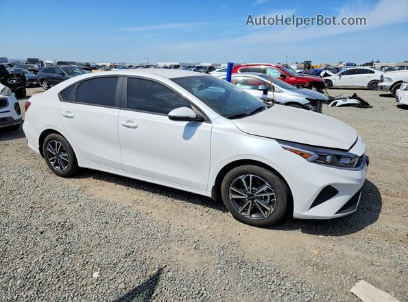 3KPF24AD7RE781200 2024 KIA FORTE White Առջևի աջ
