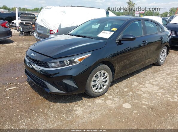 3KPF24AD7RE787238 2024 KIA FORTE Black Vista tres cuartos delantera izquierda