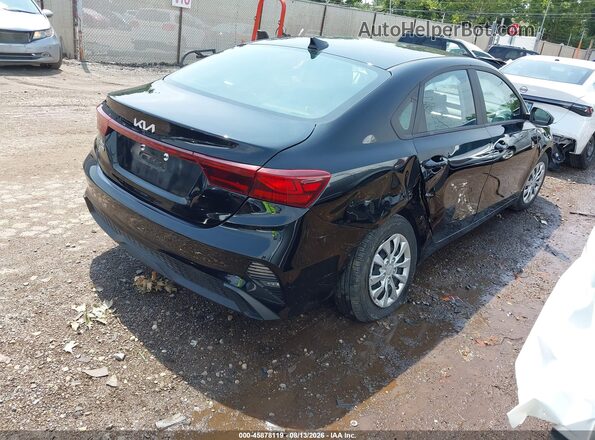 3KPF24AD7RE787238 2024 KIA FORTE Black Trasero derecho