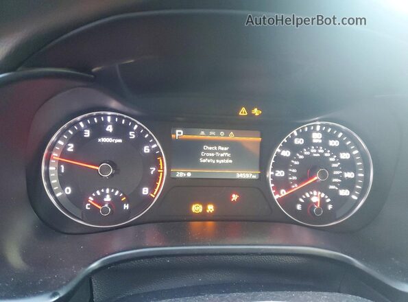 3KPF24AD7RE795081 2024 KIA FORTE Black Vista del cuadro de instrumentos