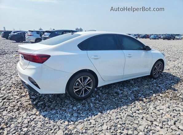 3KPF24AD7RE821498 2024 KIA FORTE White Задня права чверть