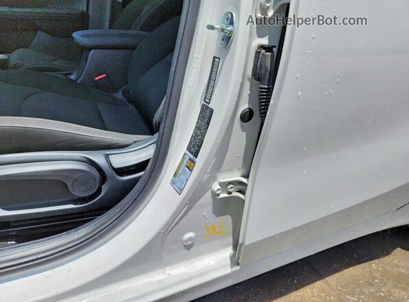 3KPF24AD7RE821498 2024 KIA FORTE White Вид підкапотного простору