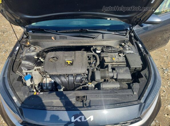 3KPF24AD7RE832579 2024 KIA FORTE Black უკანა სალონის ხედი