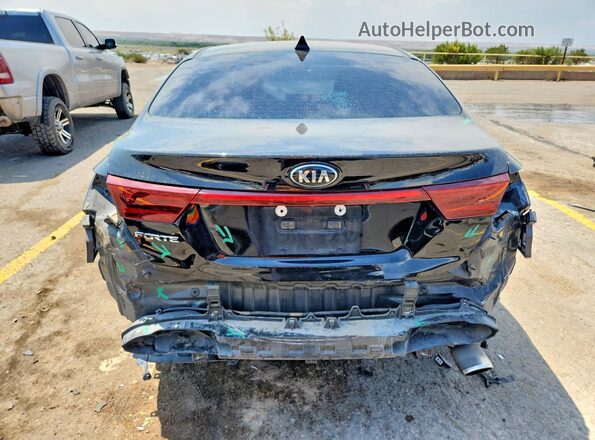 3KPF24AD8KE052418 2019 KIA FORTE Black უკანა ხედი