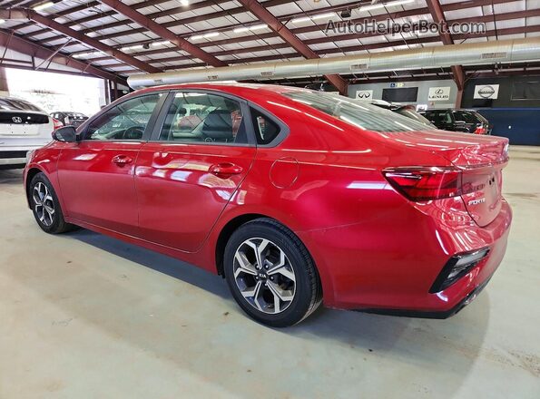 3KPF24AD8KE059188 2019 KIA FORTE Red Rear left