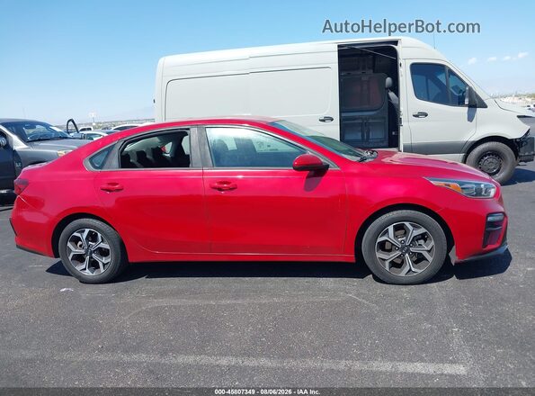 3KPF24AD8KE072667 2019 KIA FORTE Red Vista del cuadro de instrumentos