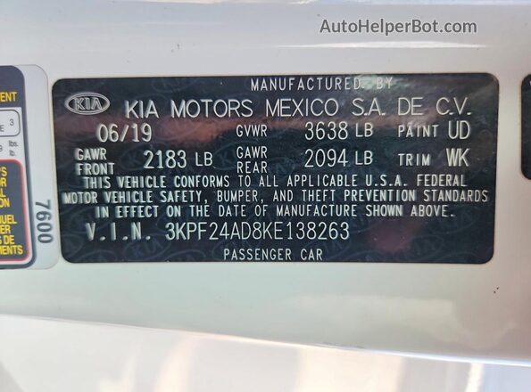 3KPF24AD8KE138263 2019 KIA FORTE White Widok komory silnika