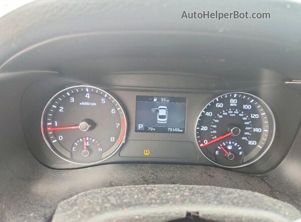 3KPF24AD8ME334710 2021 KIA FORTE Silver Widok zestawu wskaźników