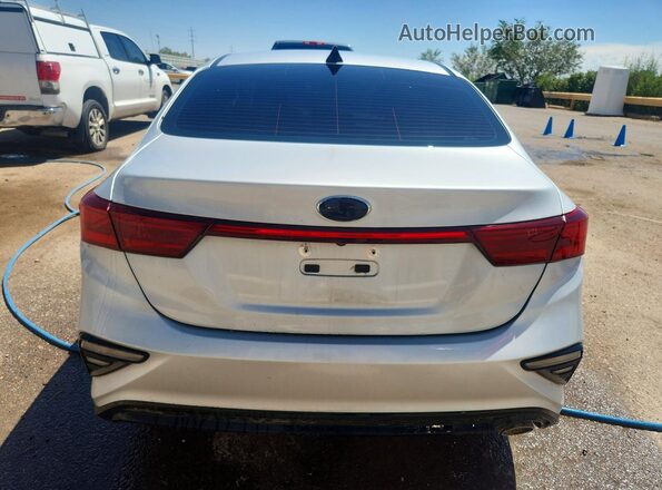 3KPF24AD8ME342564 2021 KIA FORTE Серый Вид сзади