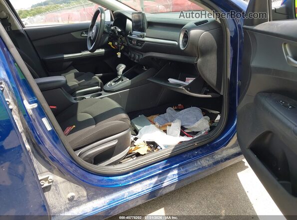 3KPF24AD8ME343777 2021 KIA FORTE Blue Vista interior delantera