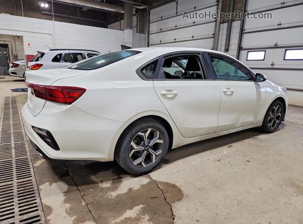 3KPF24AD8ME350650 2021 KIA FORTE White Задня права чверть