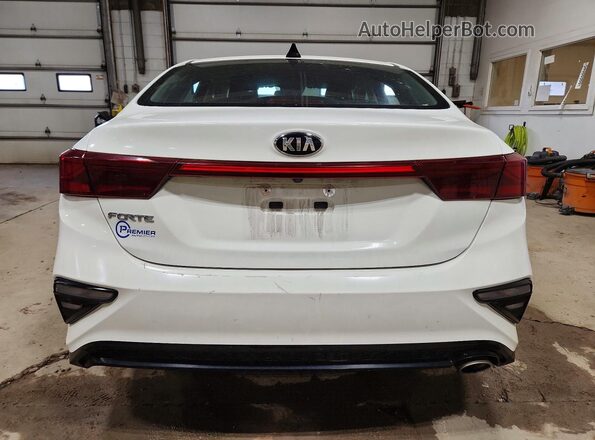 3KPF24AD8ME350650 2021 KIA FORTE White Вид ззаду
