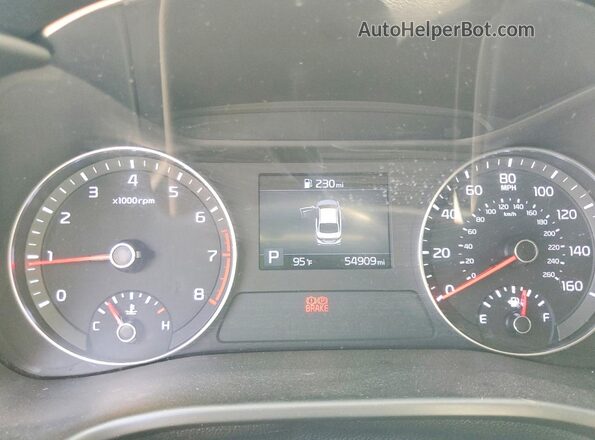 3KPF24AD8ME351846 2021 KIA FORTE White ხელსაწყოთა პანელის ხედი