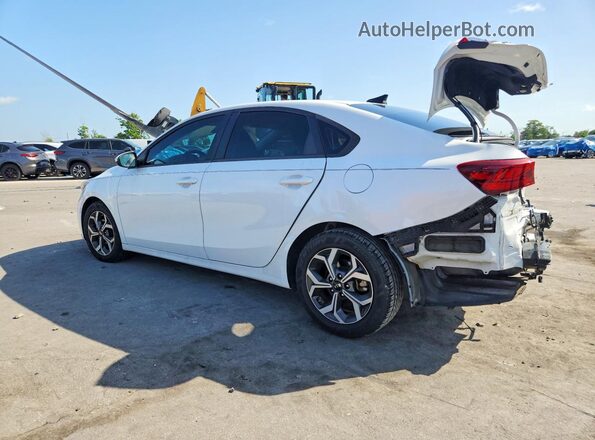 3KPF24AD8ME382644 2021 KIA FORTE White Trasero izquierdo